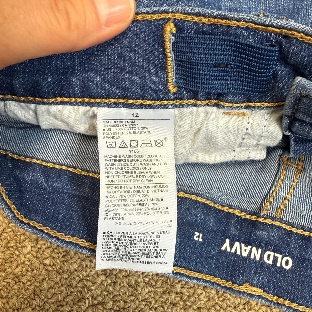 Old Navy: Girls Cuffed Blue Denim Shorts, Size 12